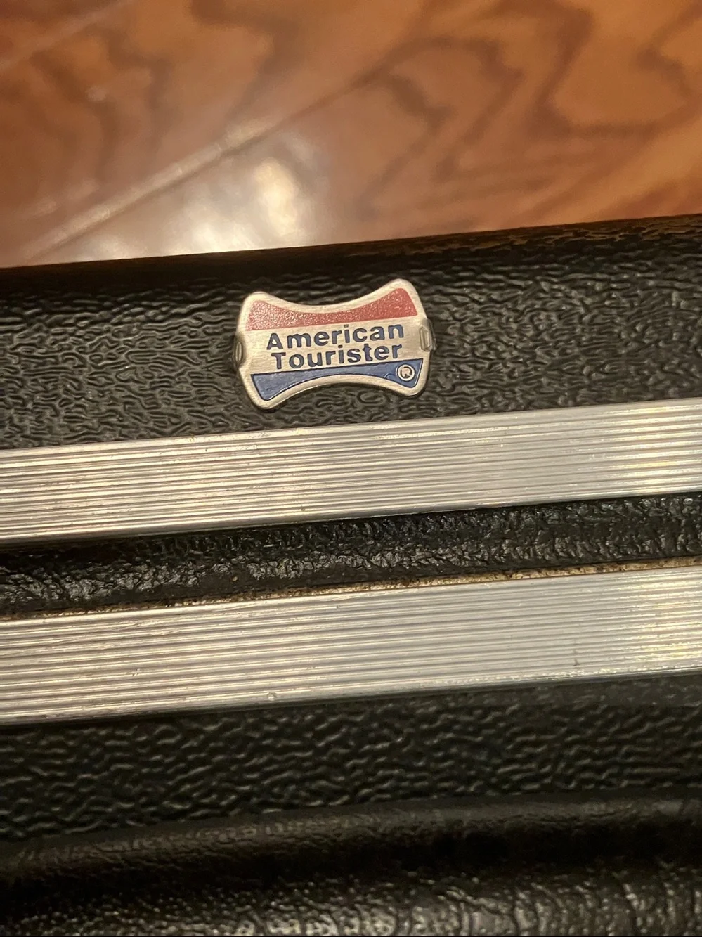Vintage American Tourister Escort Hardshell Briefcase Black Case w Keys